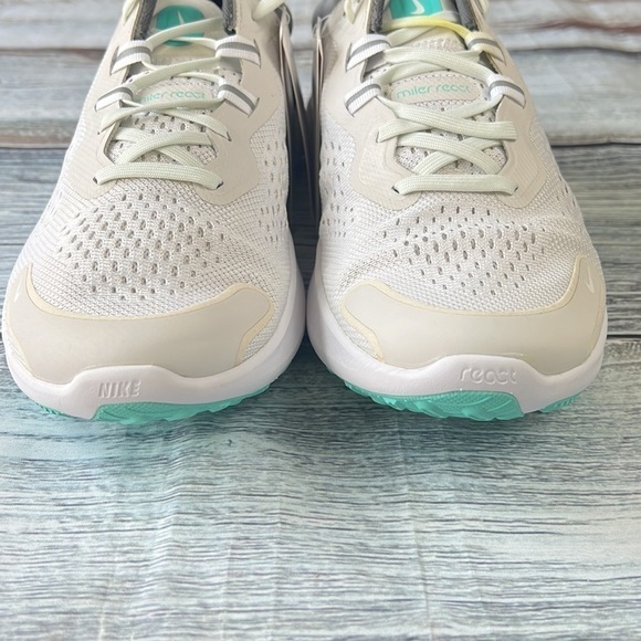 Nike Men’s React Miller 2 Platinum Tint/Dynamic Turquoise-White Size 10 - Picture 4 of 11